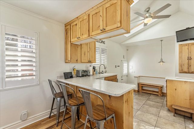 1532 E LANEBROOK LN, Salt Lake City, UT 84124