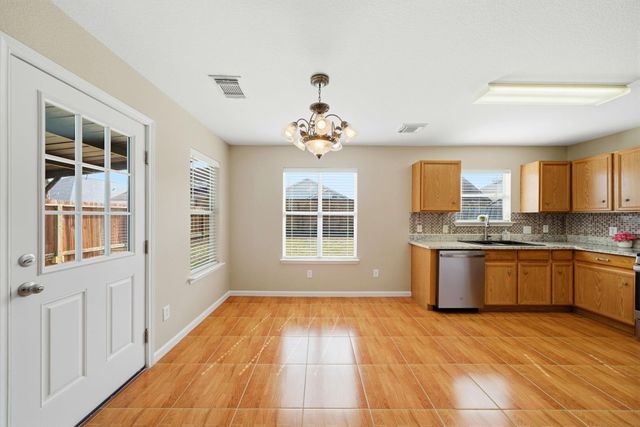 10038 Victoria Chase Lane, Houston, TX 77075