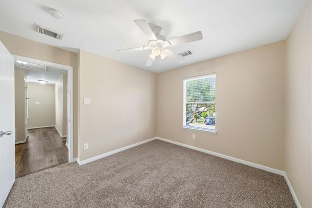 10038 Victoria Chase Lane, Houston, TX 77075