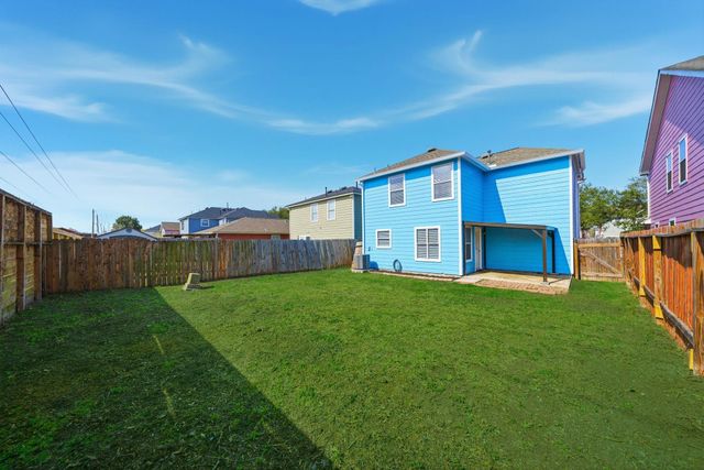 10038 Victoria Chase Lane, Houston, TX 77075