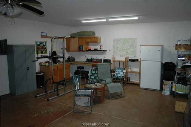 8025 State Highway 36 South S, Caldwell, TX 77836