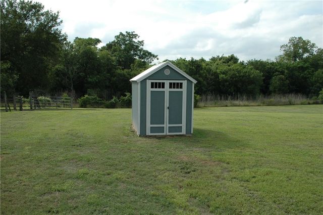 8025 State Highway 36 South S, Caldwell, TX 77836