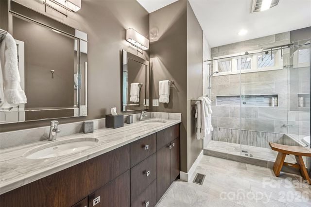233 Tanglewood Lane, Saluda, NC 28773