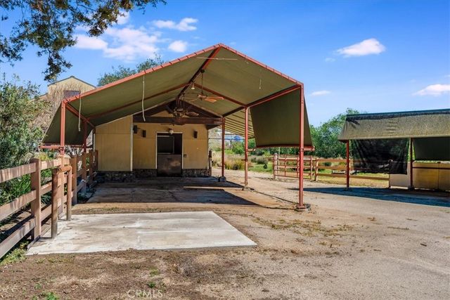 1604 Tiffany Ranch Road, Arroyo Grande, CA 93420