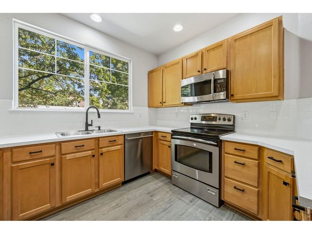 3115 New Castle Dr, Loveland, CO 80538