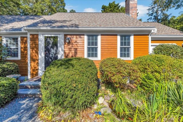 171 Timberlane Dr, Brewster, MA 02631