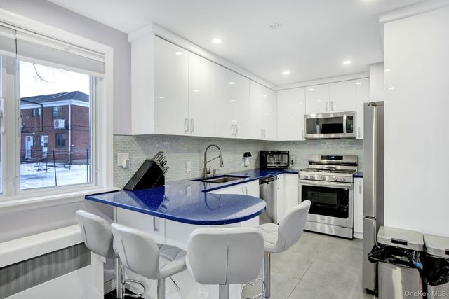 219-06 67 Avenue 1, Bayside, NY 11364