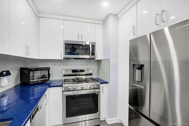 219-06 67 Avenue 1, Bayside, NY 11364