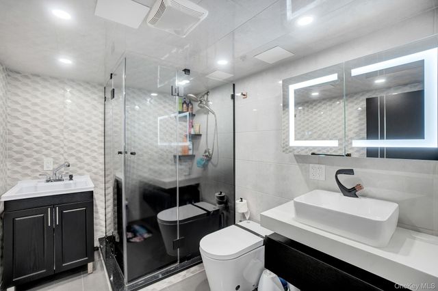 219-06 67 Avenue 1, Bayside, NY 11364