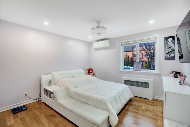 219-06 67 Avenue 1, Bayside, NY 11364