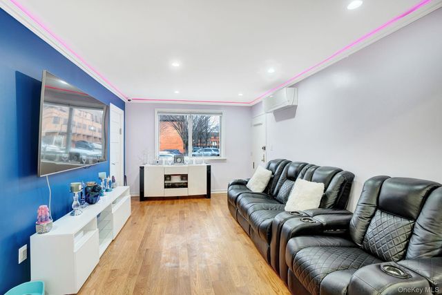 219-06 67 Avenue 1, Bayside, NY 11364