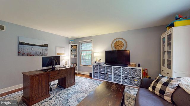 81 FLYATT RD, Shamong, NJ 08088