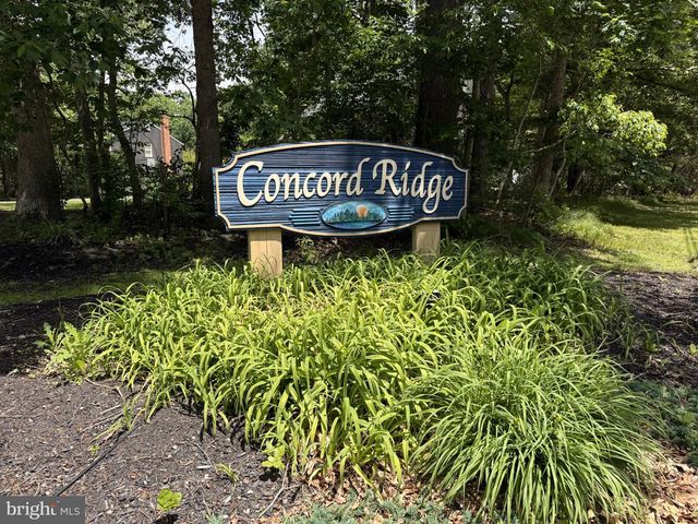 81 FLYATT RD, Shamong, NJ 08088