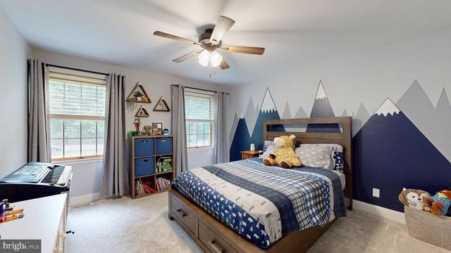 81 FLYATT RD, Shamong, NJ 08088