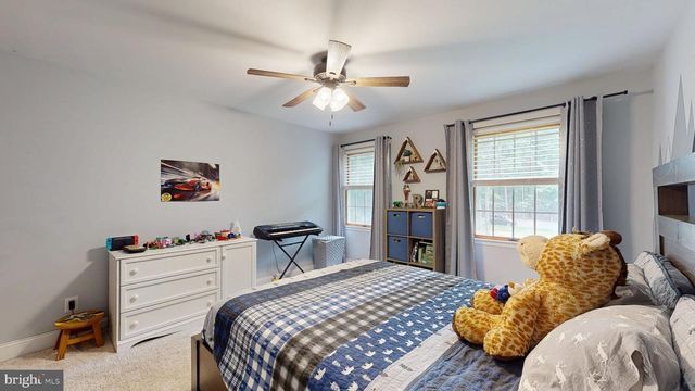 81 FLYATT RD, Shamong, NJ 08088