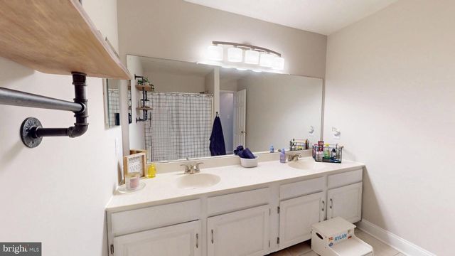 81 FLYATT RD, Shamong, NJ 08088