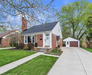 130 N Holbrook Street, Plymouth, MI 48170