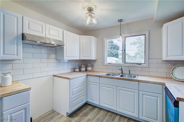 1421 24th Street NW, Canton, OH 44709