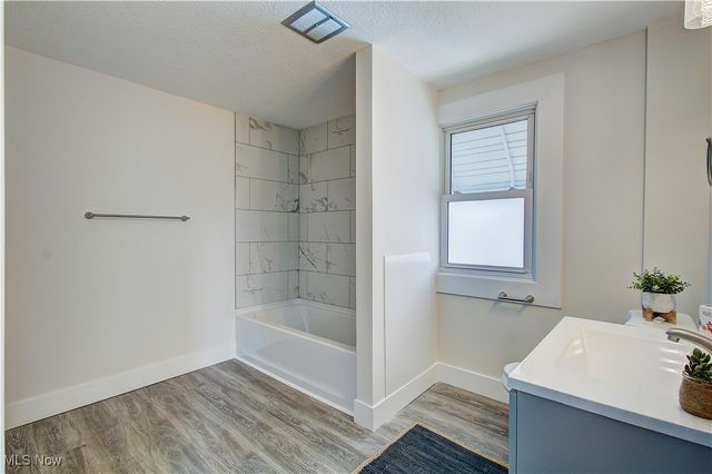 1421 24th Street NW, Canton, OH 44709