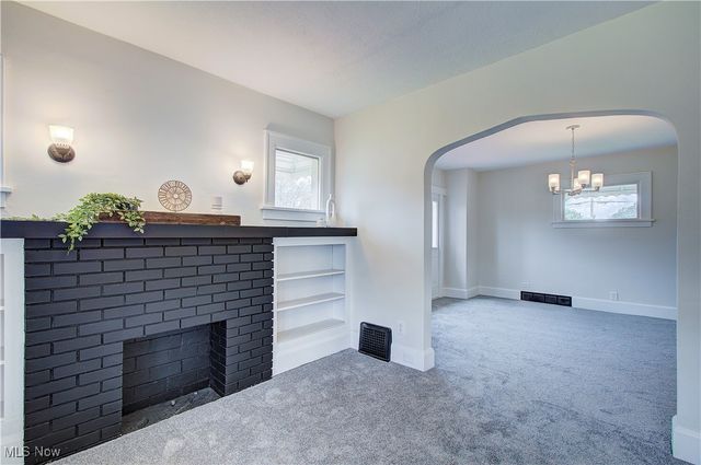 1421 24th Street NW, Canton, OH 44709