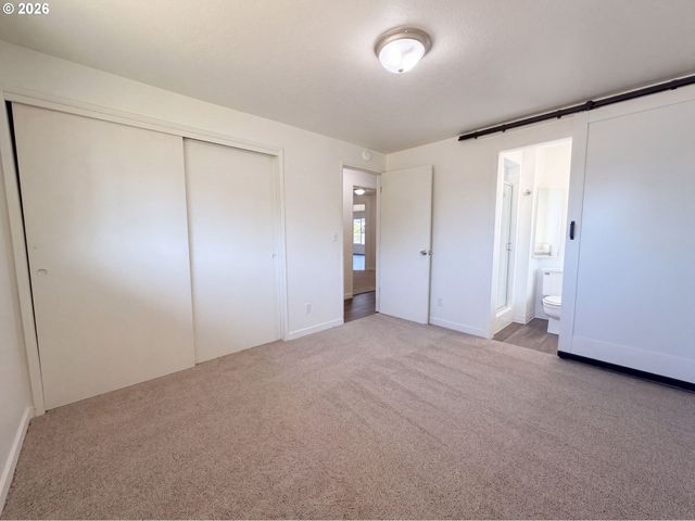 1573 Ne BARBERRY Dr, Hillsboro, OR 97124