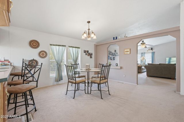 1694 W TONTO Street, Apache Junction, AZ 85120