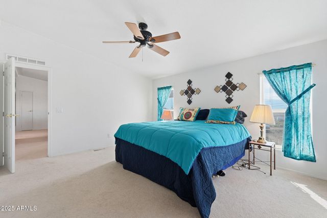 1694 W TONTO Street, Apache Junction, AZ 85120