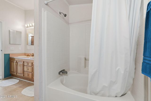 1694 W TONTO Street, Apache Junction, AZ 85120