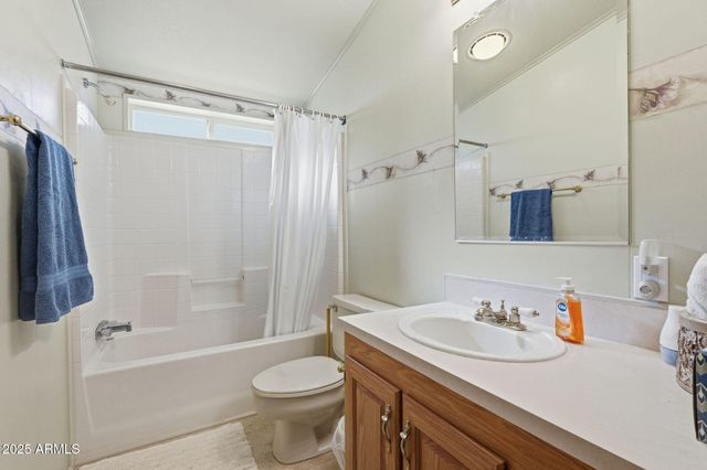 1694 W TONTO Street, Apache Junction, AZ 85120