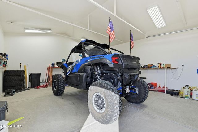 1694 W TONTO Street, Apache Junction, AZ 85120