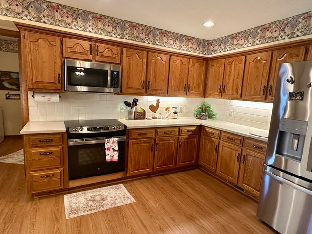 5221 E Farm Road 142, Springfield, MO 65809