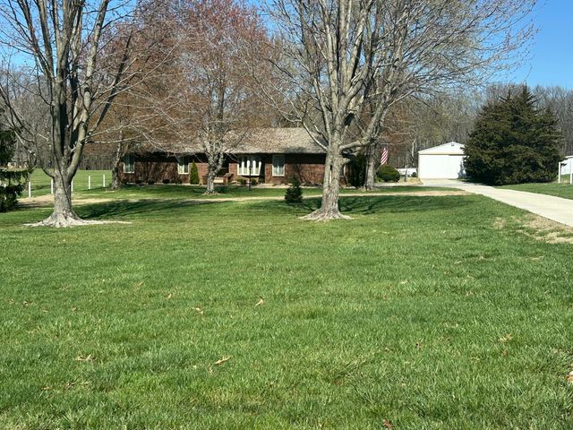 5221 E Farm Road 142, Springfield, MO 65809