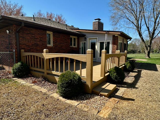 5221 E Farm Road 142, Springfield, MO 65809