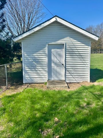 5221 E Farm Road 142, Springfield, MO 65809