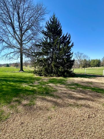 5221 E Farm Road 142, Springfield, MO 65809