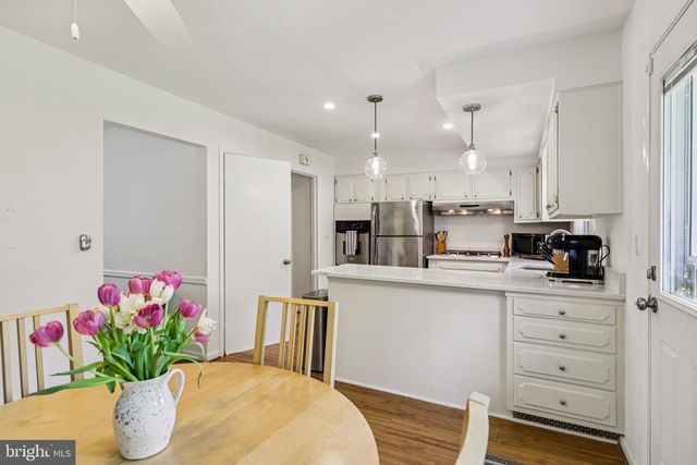 4 BURKET CT, Silver Spring, MD 20910