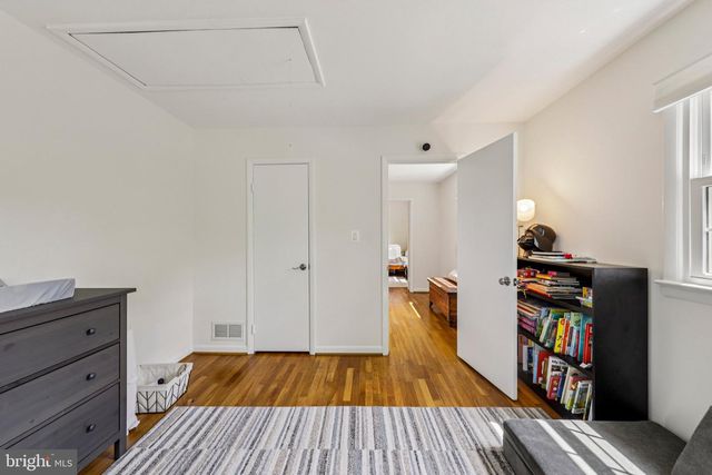 4 BURKET CT, Silver Spring, MD 20910