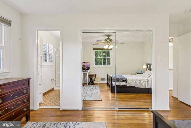 4 BURKET CT, Silver Spring, MD 20910