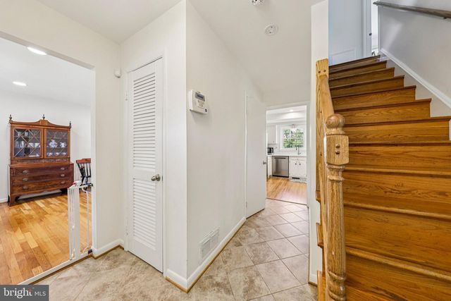 4 BURKET CT, Silver Spring, MD 20910