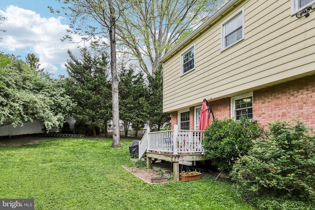 4 BURKET CT, Silver Spring, MD 20910