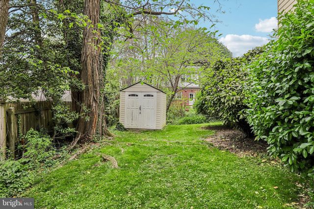 4 BURKET CT, Silver Spring, MD 20910