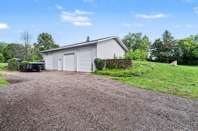 5729 N Sprinkle Road, Kalamazoo, MI 49004