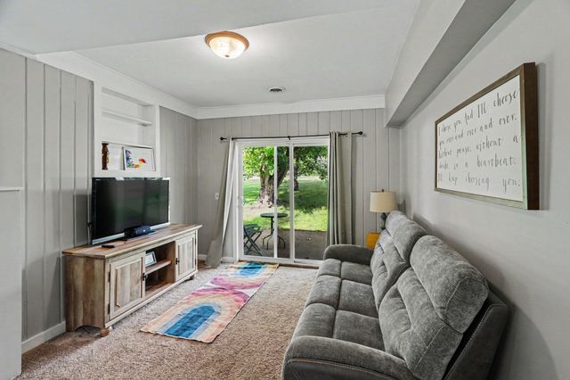 5729 N Sprinkle Road, Kalamazoo, MI 49004