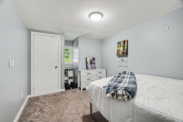 5729 N Sprinkle Road, Kalamazoo, MI 49004