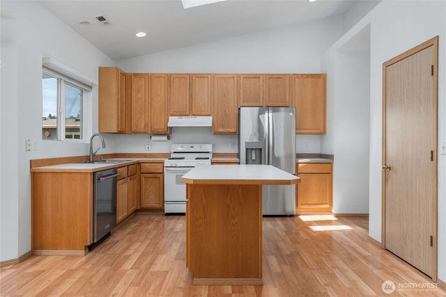 15020 148th Street E, Orting, WA 98360