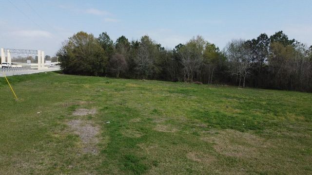 2200 Tallant Street, Baytown, TX 77520