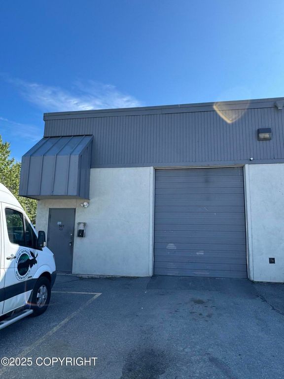501 W International Airport Road, #37, Anchorage, AK 99518