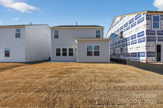 12129 Lady Bell Drive, Charlotte, NC 28278