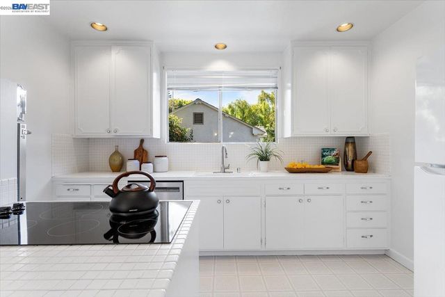 819 Superior Ave, San Leandro, CA 94577