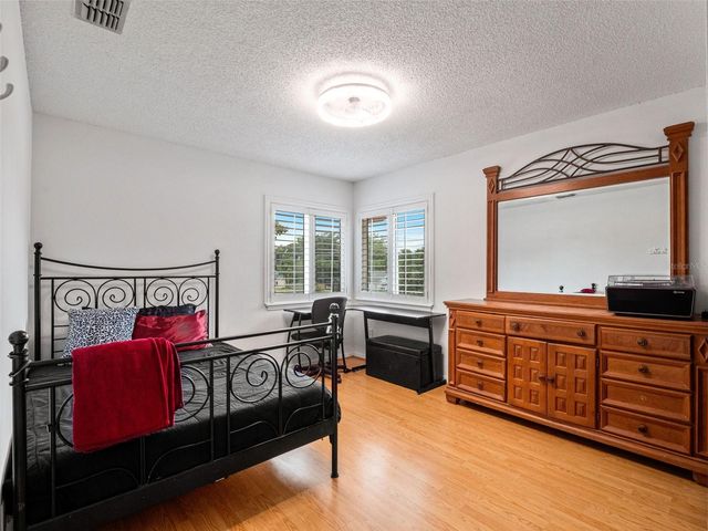1161 W LAKE BRANTLEY ROAD, Altamonte Springs, FL 32714
